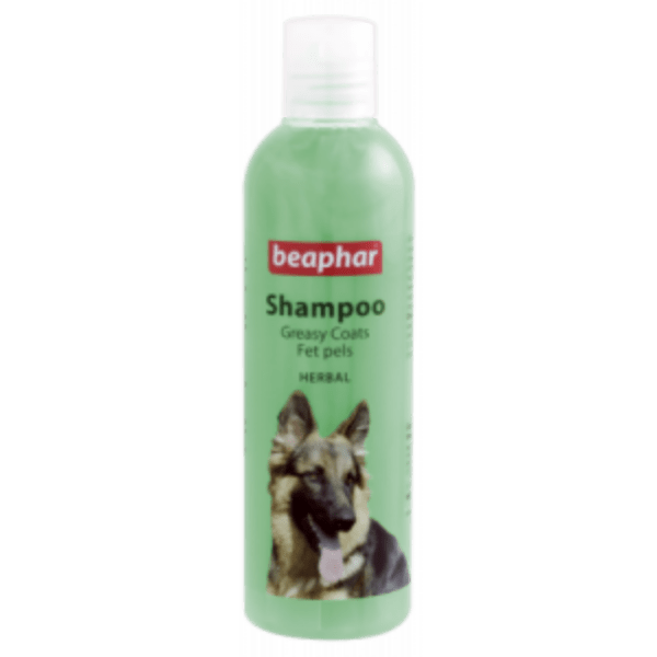 Beaphar looduslike taimede ja õlidega šampoon koertele 250ml